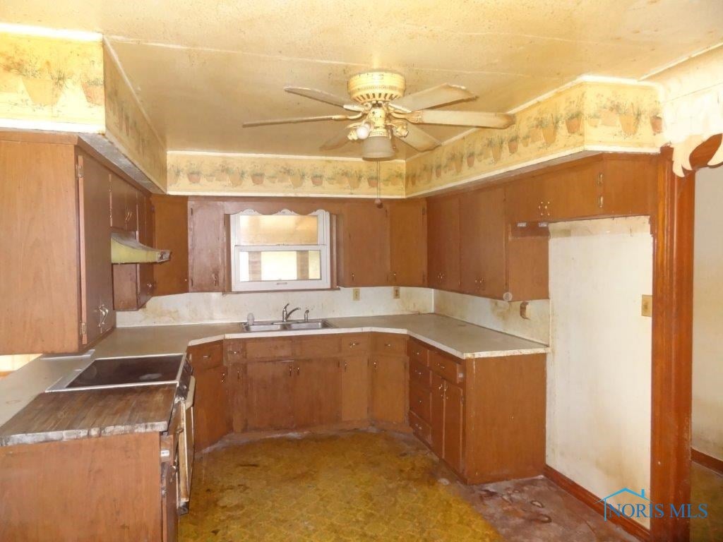 5740 County Road East Delta, OH 43515 - Photo 6 of 12 Gallery Image 6