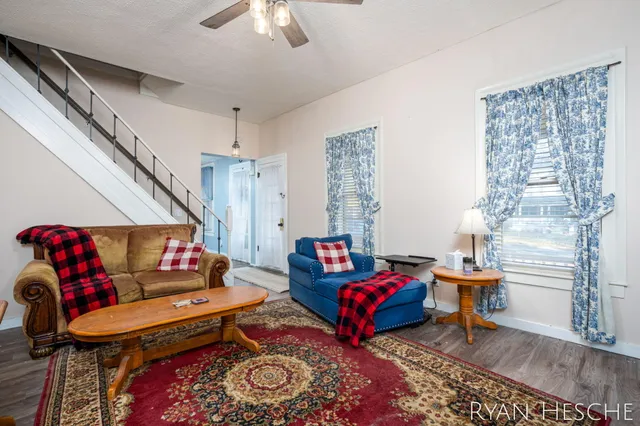 $189,900 | 150 Main Street, Saranac, MI 48881