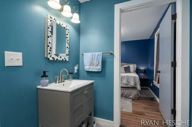 $189,900 | 150 Main Street, Saranac, MI 48881