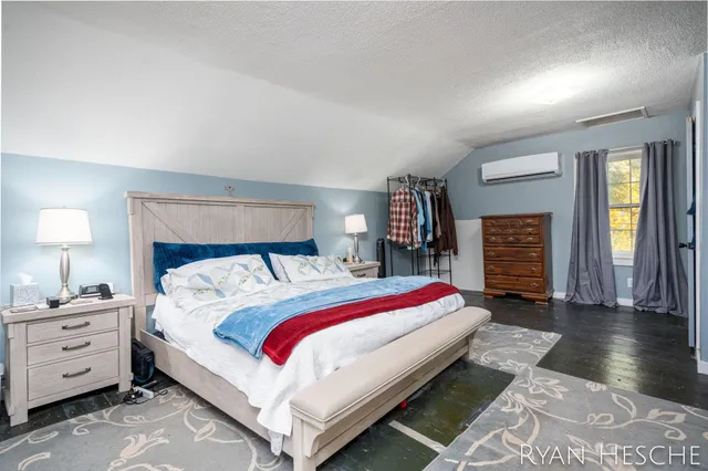 $189,900 | 150 Main Street, Saranac, MI 48881