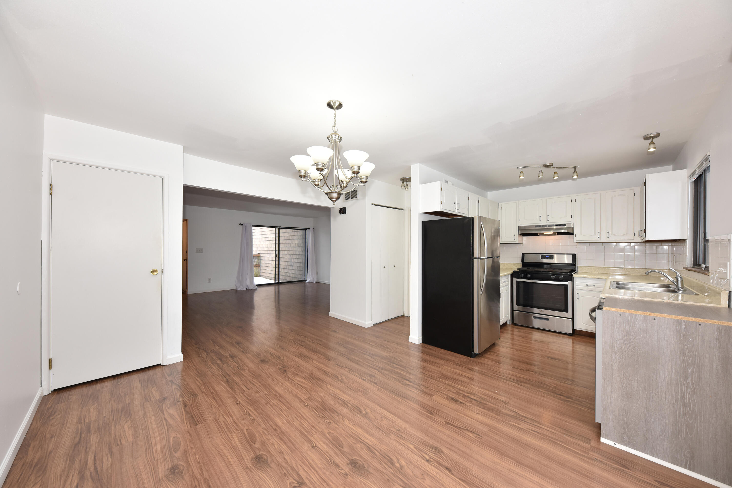 9294 North 70th Street, Unit 3 Milwaukee, WI 53223 - Photo 17 of 50 EUP_4999