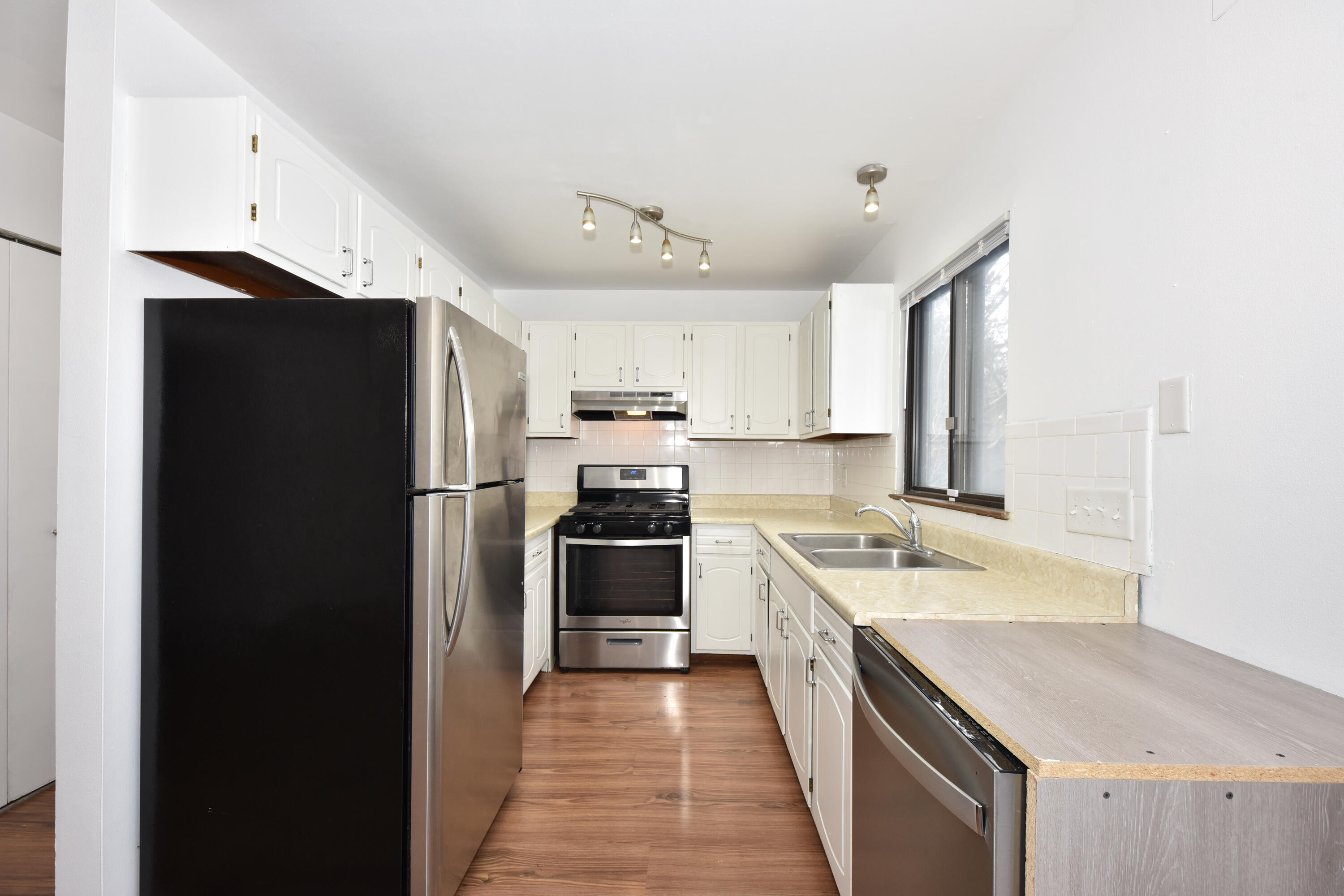 9294 North 70th Street, Unit 3 Milwaukee, WI 53223 - Photo 18 of 50 EUP_5000