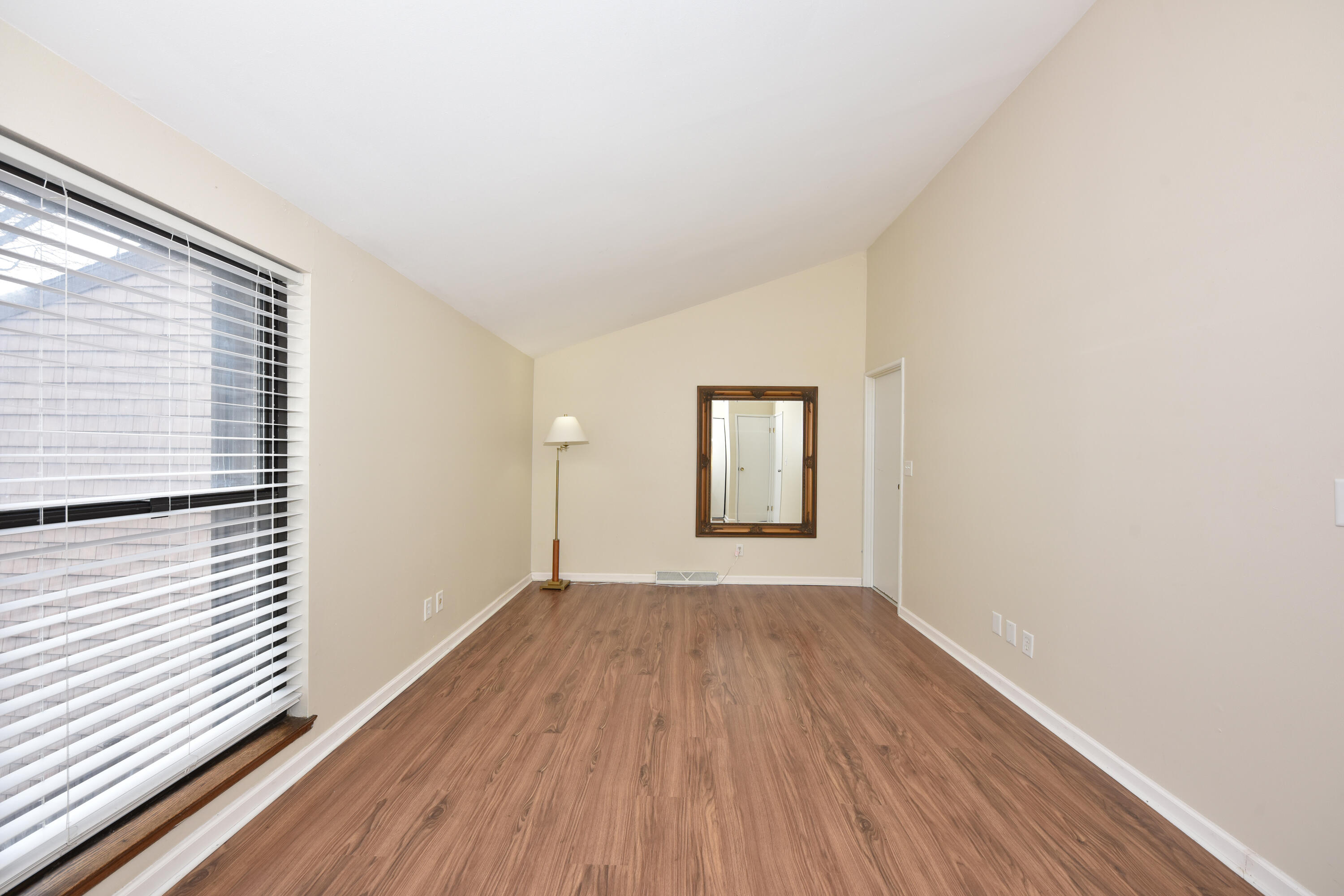 9294 North 70th Street, Unit 3 Milwaukee, WI 53223 - Photo 33 of 50 EUP_5018