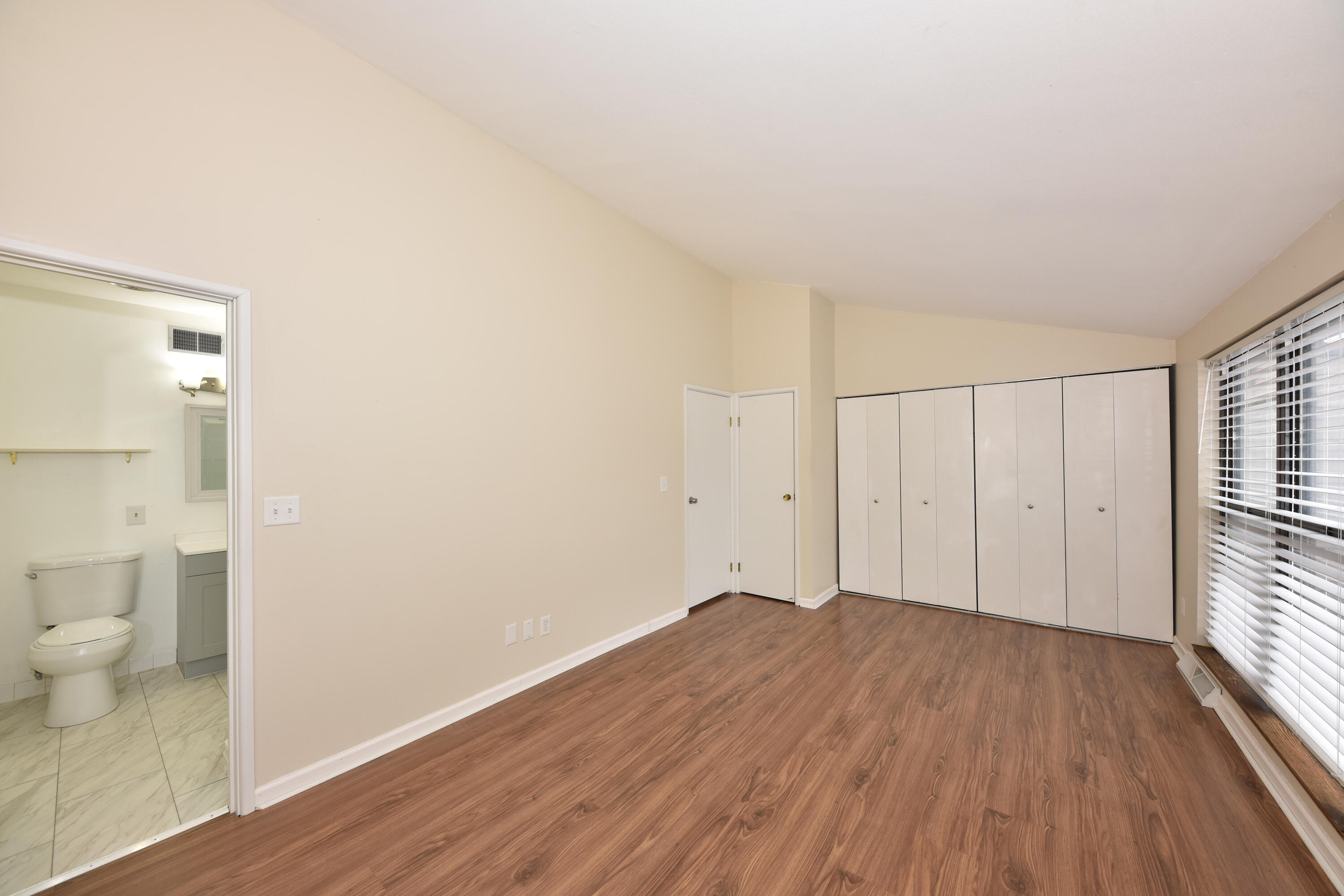 9294 North 70th Street, Unit 3 Milwaukee, WI 53223 - Photo 35 of 50 EUP_5020