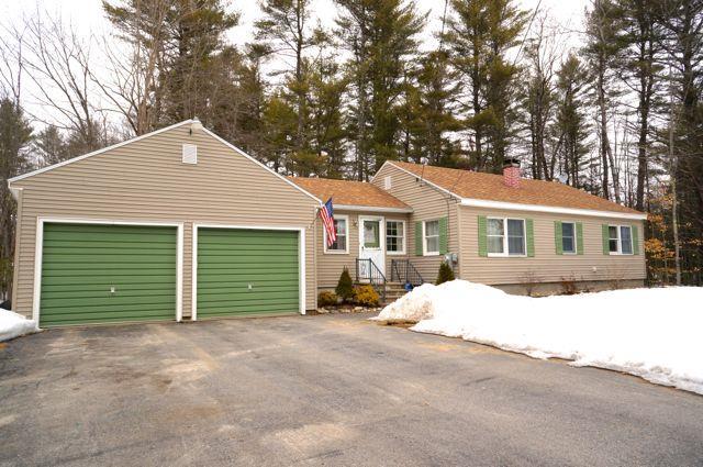 10 Newhall Road Windham, ME 04062 - Photo 1 of 17 Photo