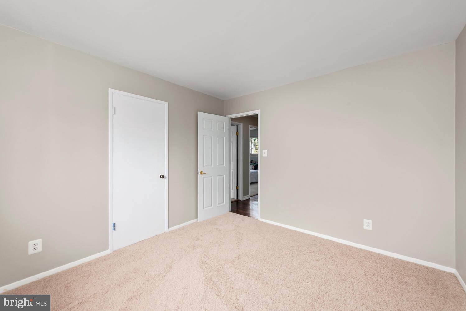 7405 Hallmark Place Springfield, VA 22150 - Photo 22 of 43