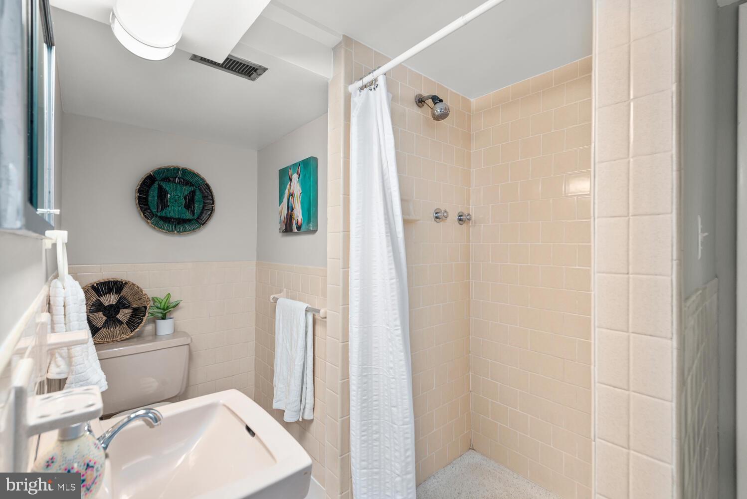 7405 Hallmark Place Springfield, VA 22150 - Photo 31 of 43