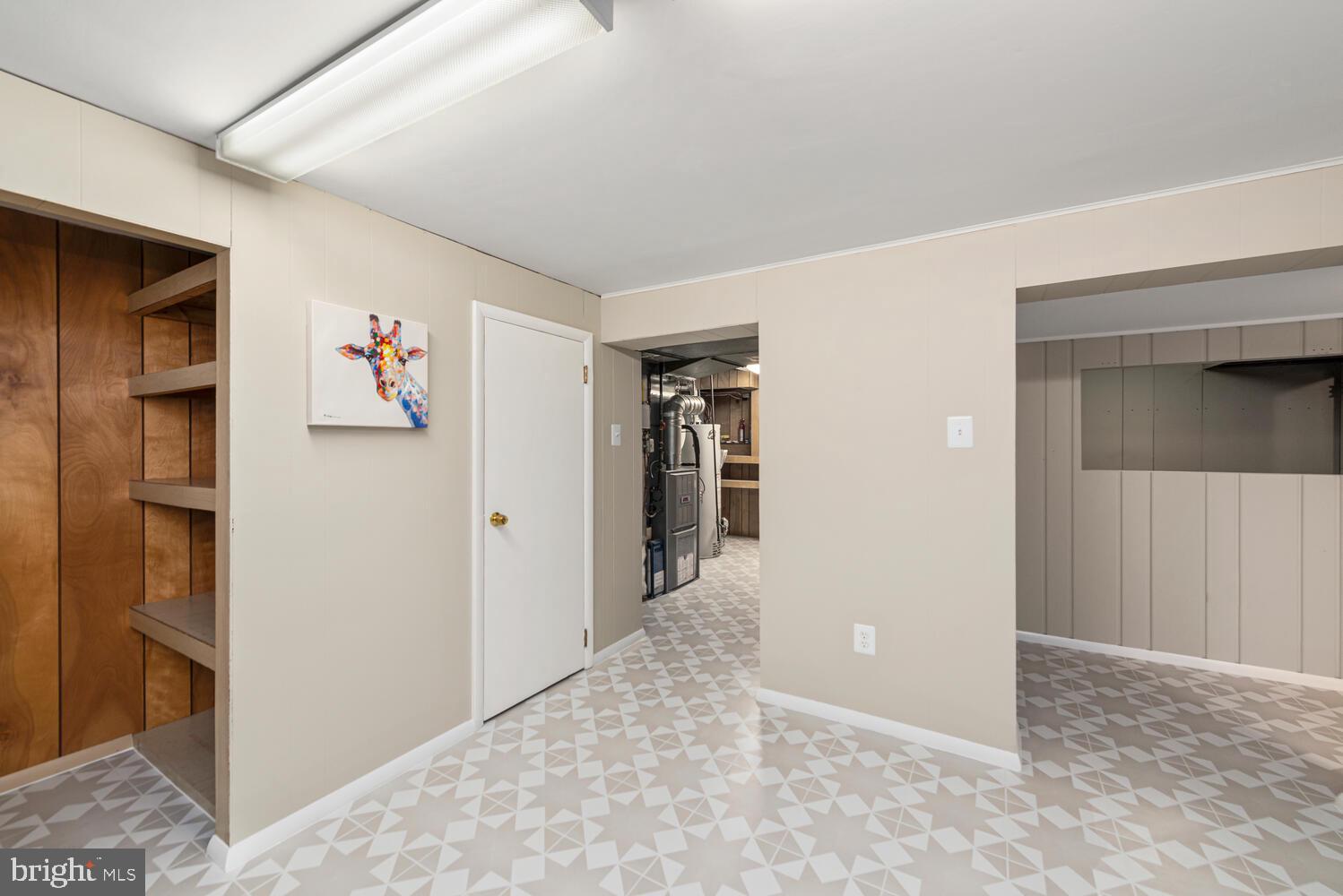 7405 Hallmark Place Springfield, VA 22150 - Photo 34 of 43 storage...