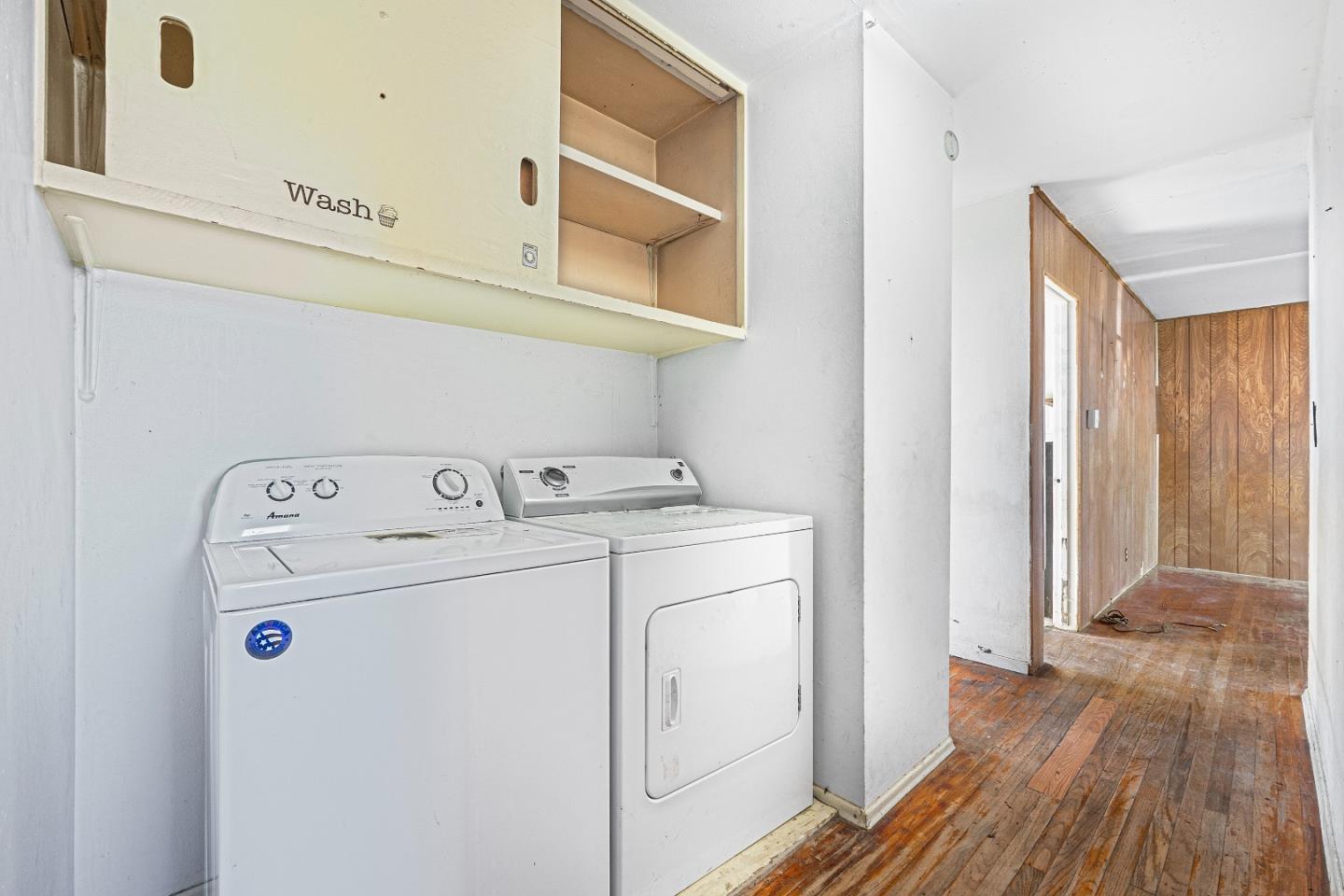 172 Manferd Street Milpitas, CA 95035 - Photo 39 of 45 a utility room with dryer and washer