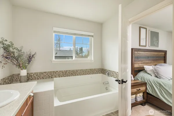 $510,000 | 16403 77th Ave Court East, Puyallup, WA 98375