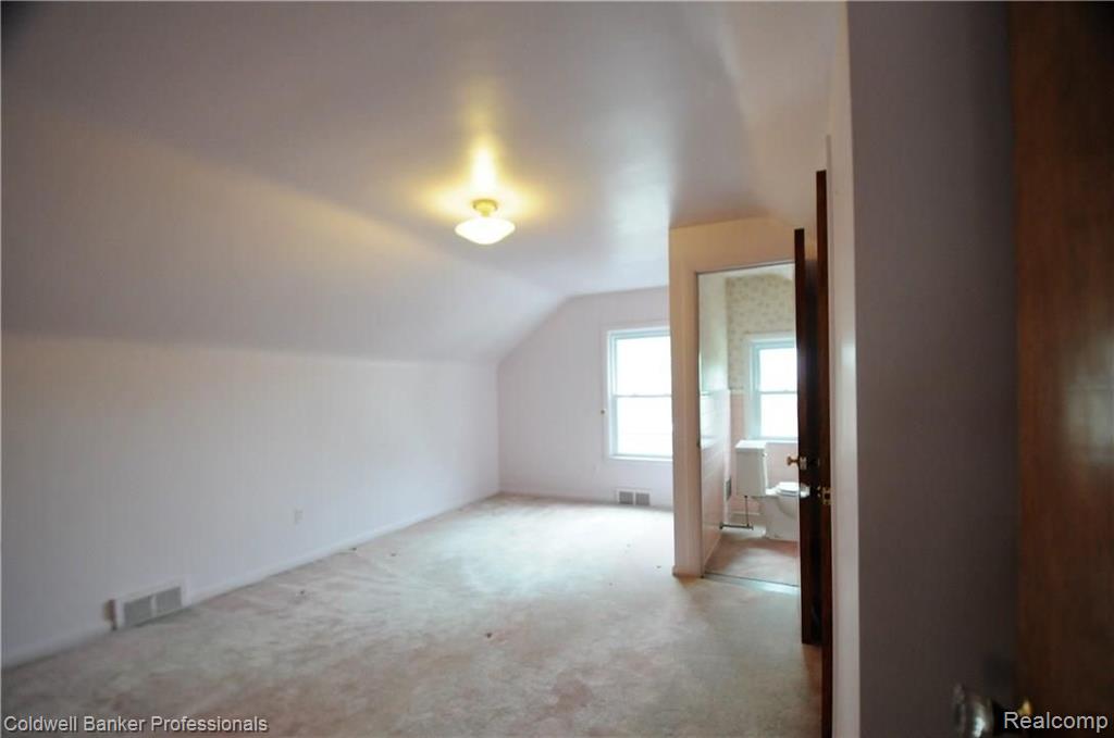 360 Ridgemont Road Grosse Pointe Farms, MI 48236 - Photo 36 of 43