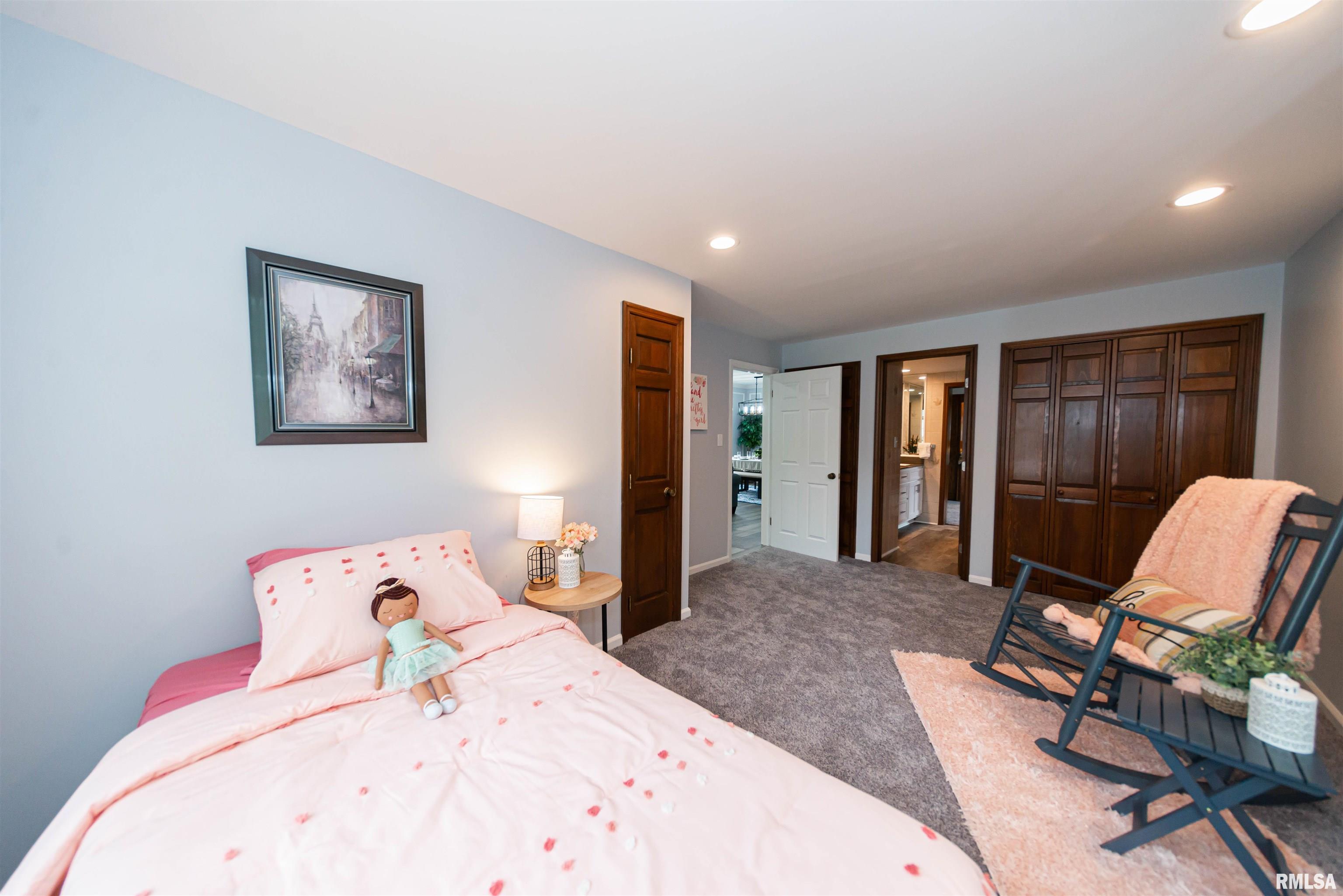 403 Mitchell Street Benton, IL 62812 - Photo 22 of 42