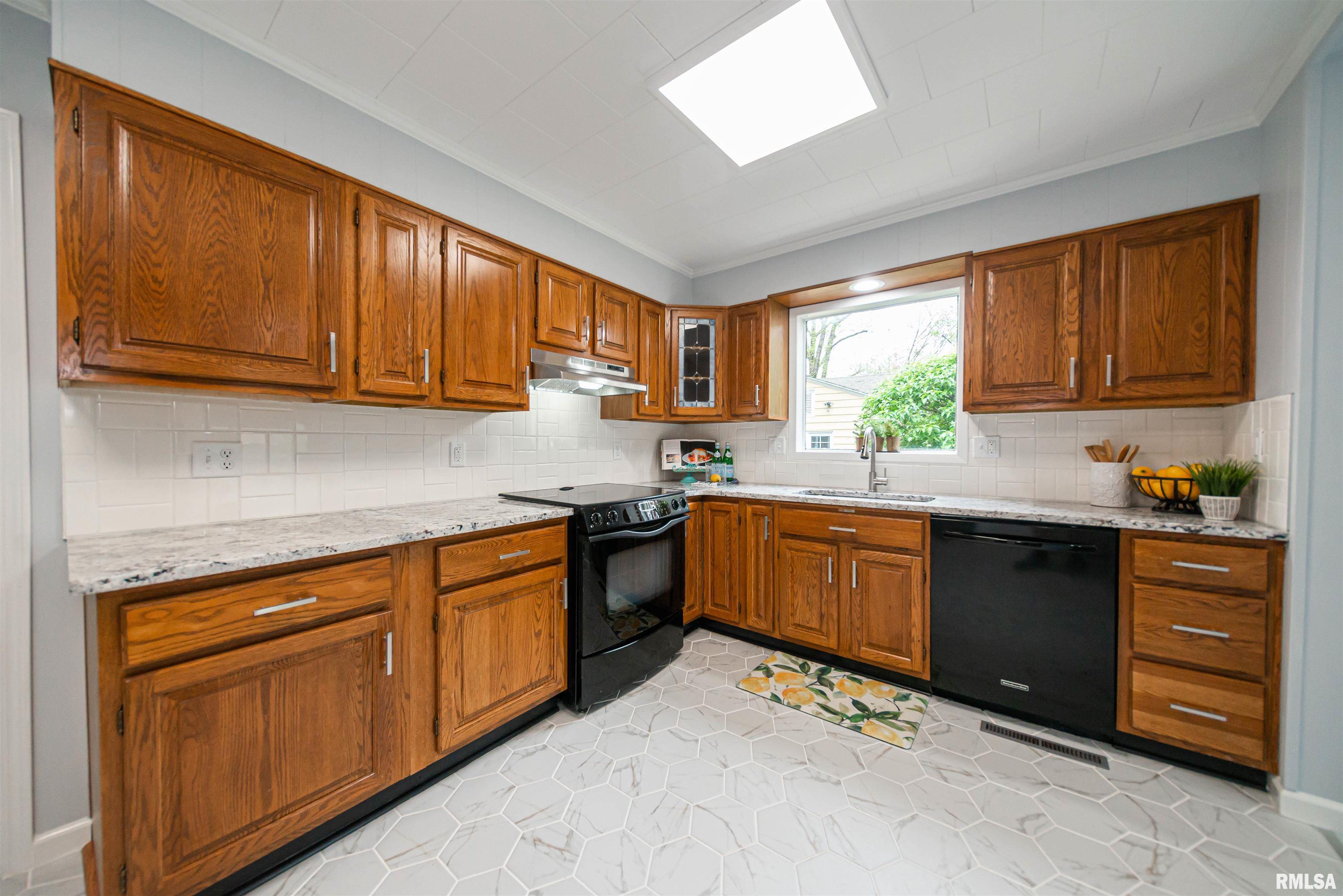 403 Mitchell Street Benton, IL 62812 - Photo 24 of 42