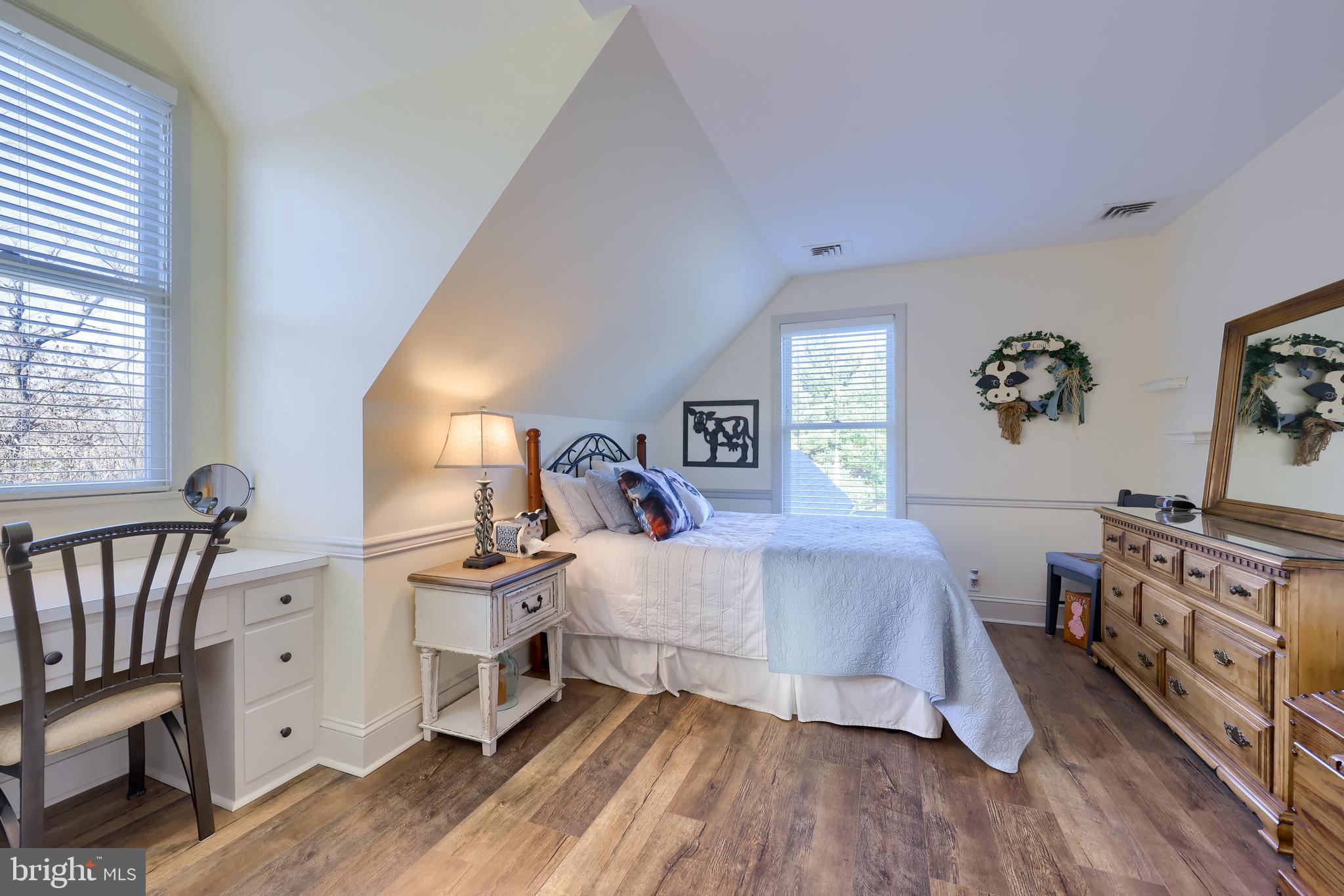 90 Hossler Road Manheim, PA 17545 - Photo 45 of 99 2nd floor bedroom 3
