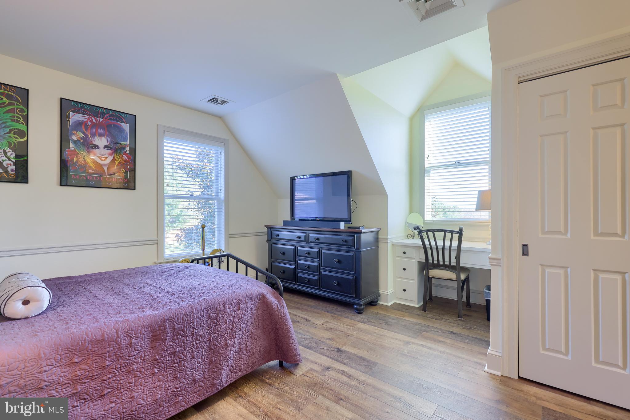 90 Hossler Road Manheim, PA 17545 - Photo 46 of 99 Second floor bedroom 2