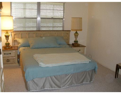2023 Cornwall East, Unit 2023 Boca Raton, FL 33434 - Photo 8 of 13 Additional Photo