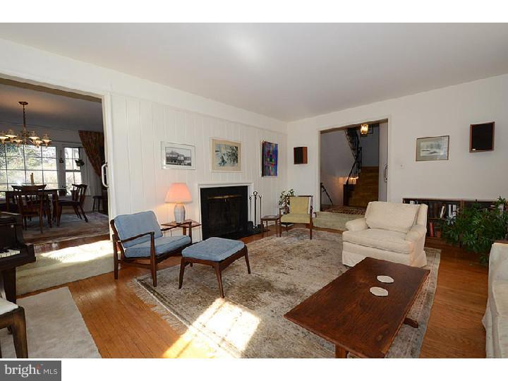 328 Strathmore Road Bryn Mawr, PA 19010 - Photo 9 of 25 Living Room