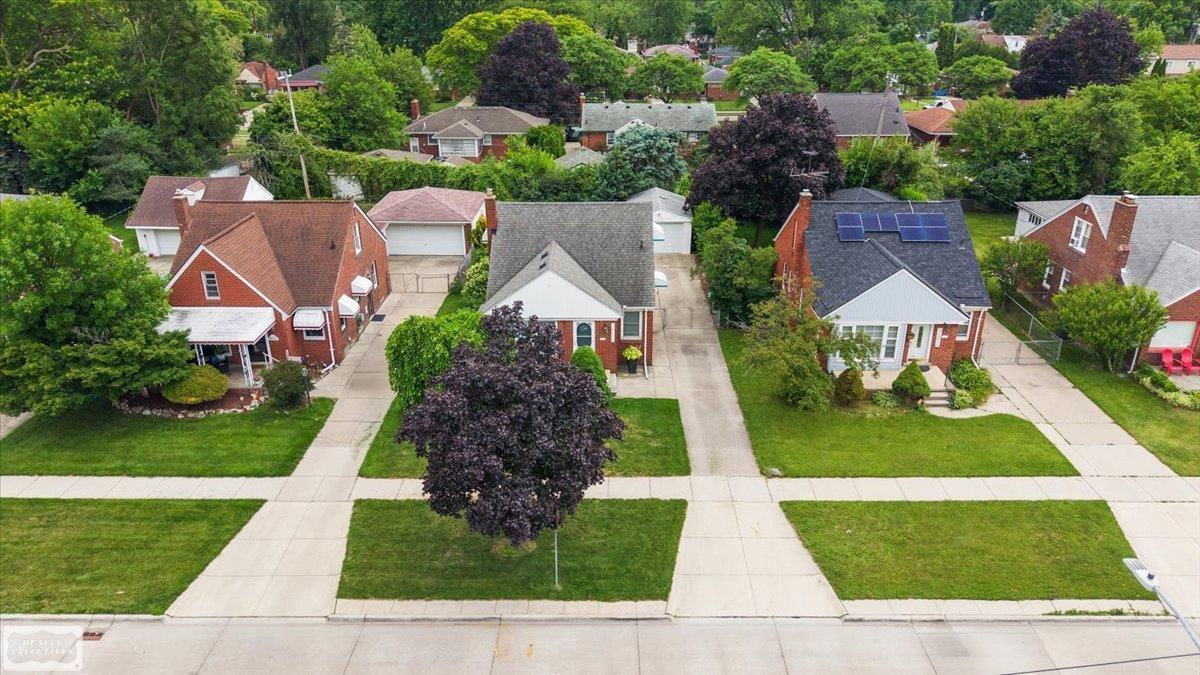 16504 Toepfer Drive Eastpointe, MI 48021 - Photo 23 of 70