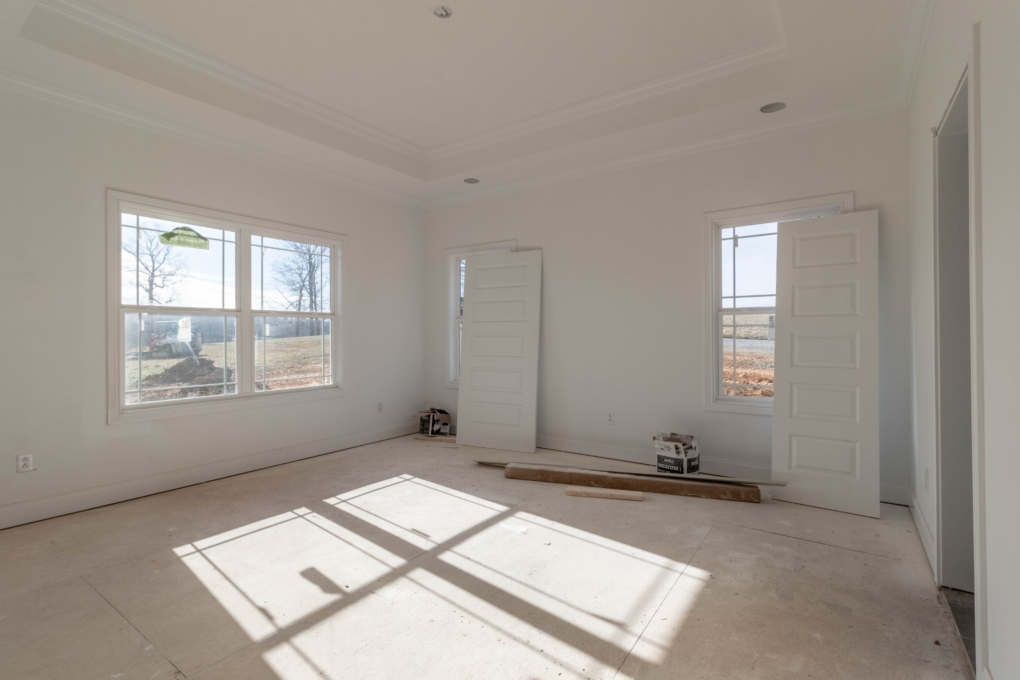 1436 Hickory Point Road Clarksville, TN 37043 - Photo 12 of 22 a view of a room with window