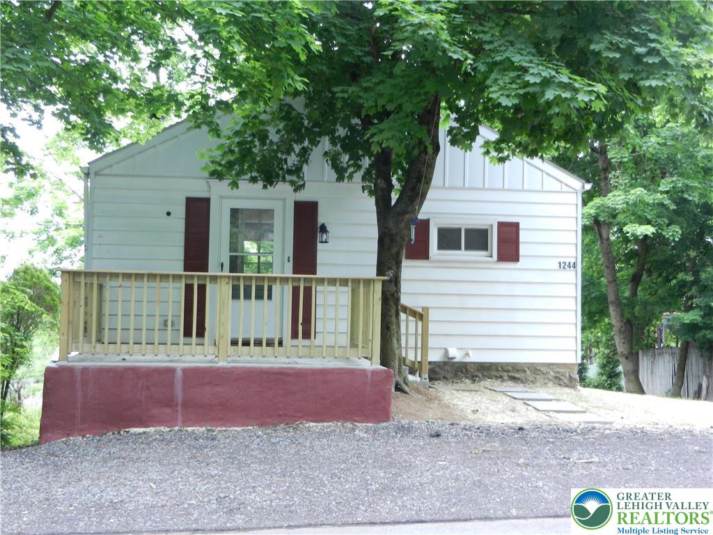 1244 Seidersville Road Bethlehem, PA 18015 - Photo 1 of 17