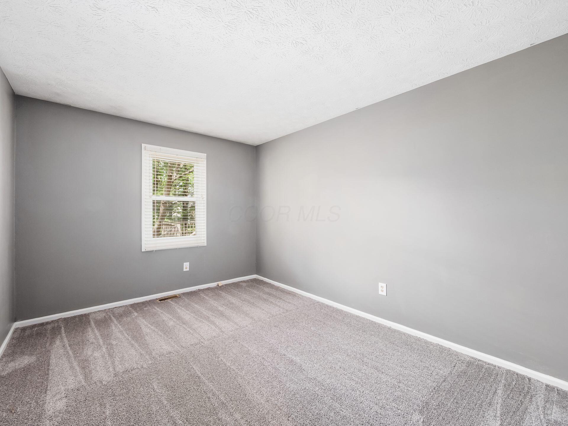 5314 Roscommon Road Dublin, OH 43017 - Photo 30 of 42
