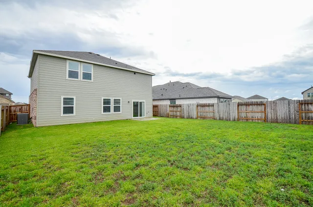 $3,200 | 27314 Clear Breeze Drive, Katy, TX 77493
