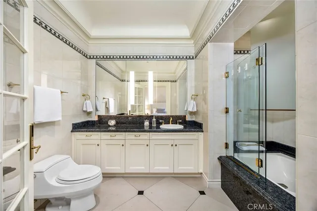 $33,088,888 | 1129 VÃa Mirabel, Palos Verdes Estates, CA 90274