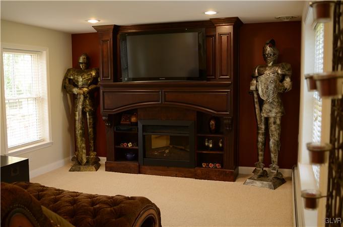3408 Altonah Road Bethlehem, PA 18017 - Photo 13 of 32 Gallery Image 13