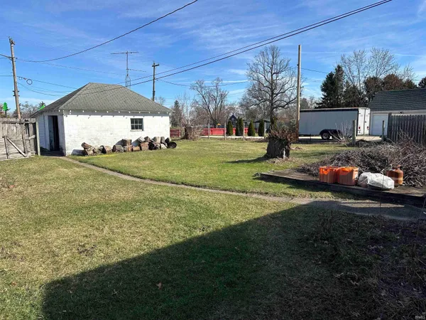 $104,900 | 604 Ohio Street, Walkerton, IN 46574