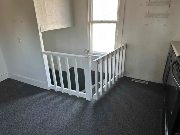 $104,900 | 604 Ohio Street, Walkerton, IN 46574