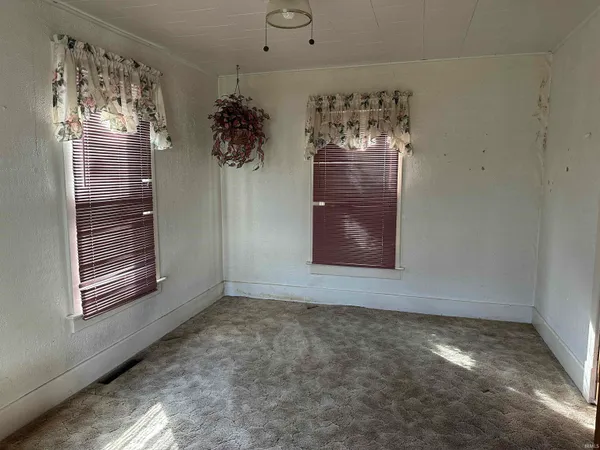 $104,900 | 604 Ohio Street, Walkerton, IN 46574