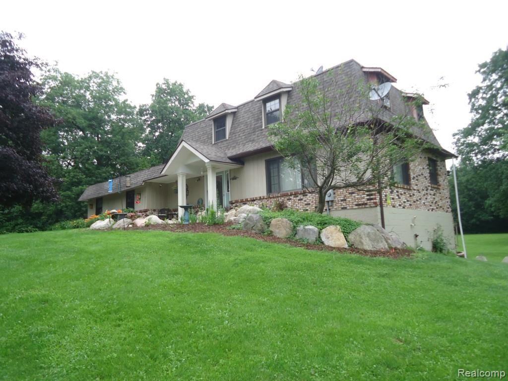 6335 Lahring Road Holly, MI 48442 - Photo 3 of 50 Front 3