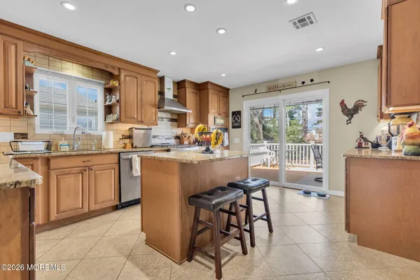 $410,000 | 22 Speighstown Place, Toms River, NJ 08757