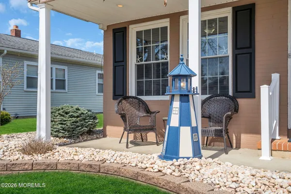 $410,000 | 22 Speighstown Place, Toms River, NJ 08757