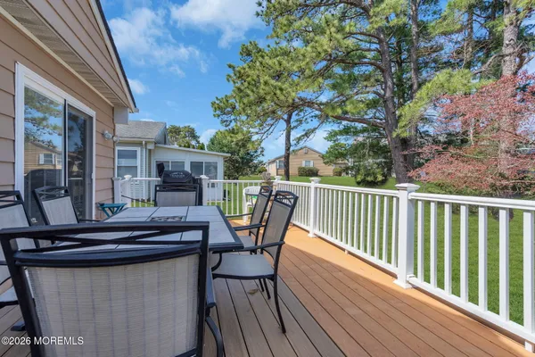 $410,000 | 22 Speighstown Place, Toms River, NJ 08757