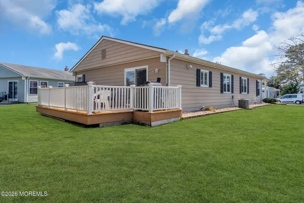$410,000 | 22 Speighstown Place, Toms River, NJ 08757