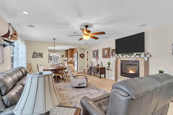 $410,000 | 22 Speighstown Place, Toms River, NJ 08757