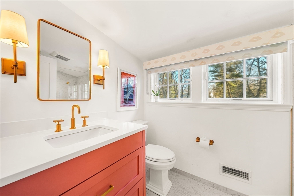 43 Amherst Road Wellesley, MA 02482 - Photo 27 of 30