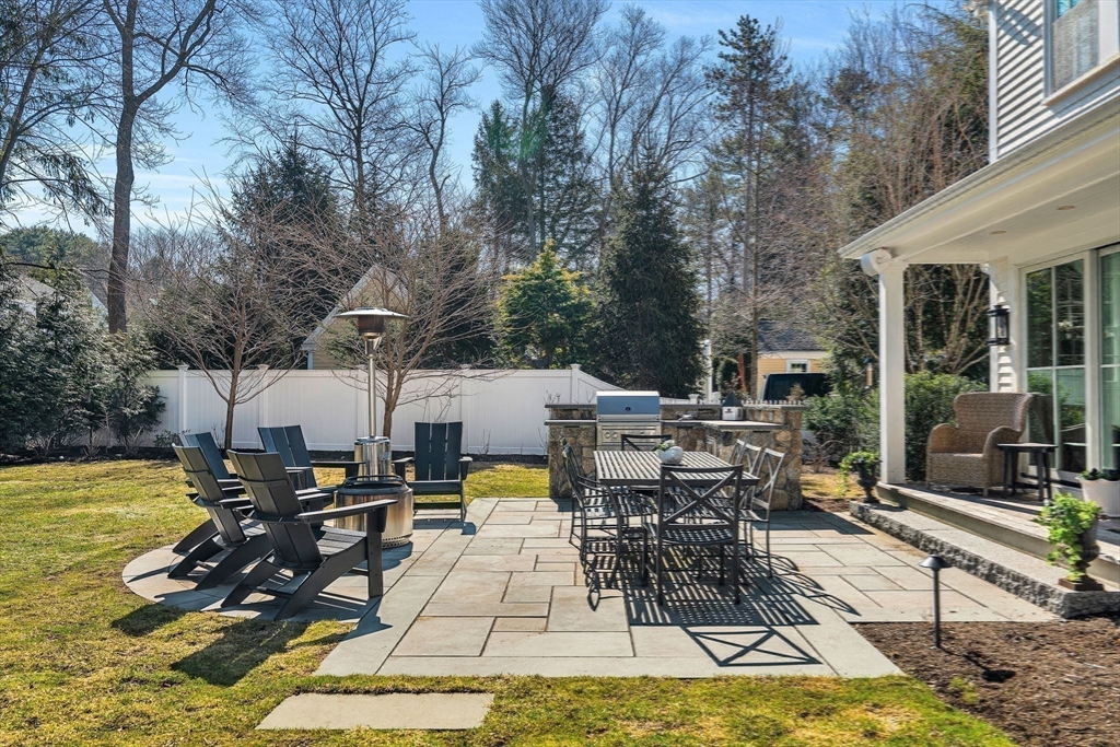 43 Amherst Road Wellesley, MA 02482 - Photo 28 of 30