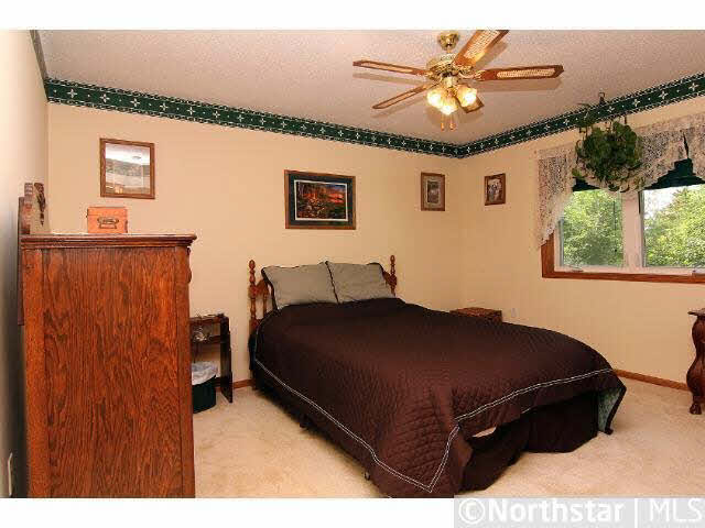 824 Bluff View Circle Jordan, MN 55352 - Photo 8 of 13 Gallery Image 8
