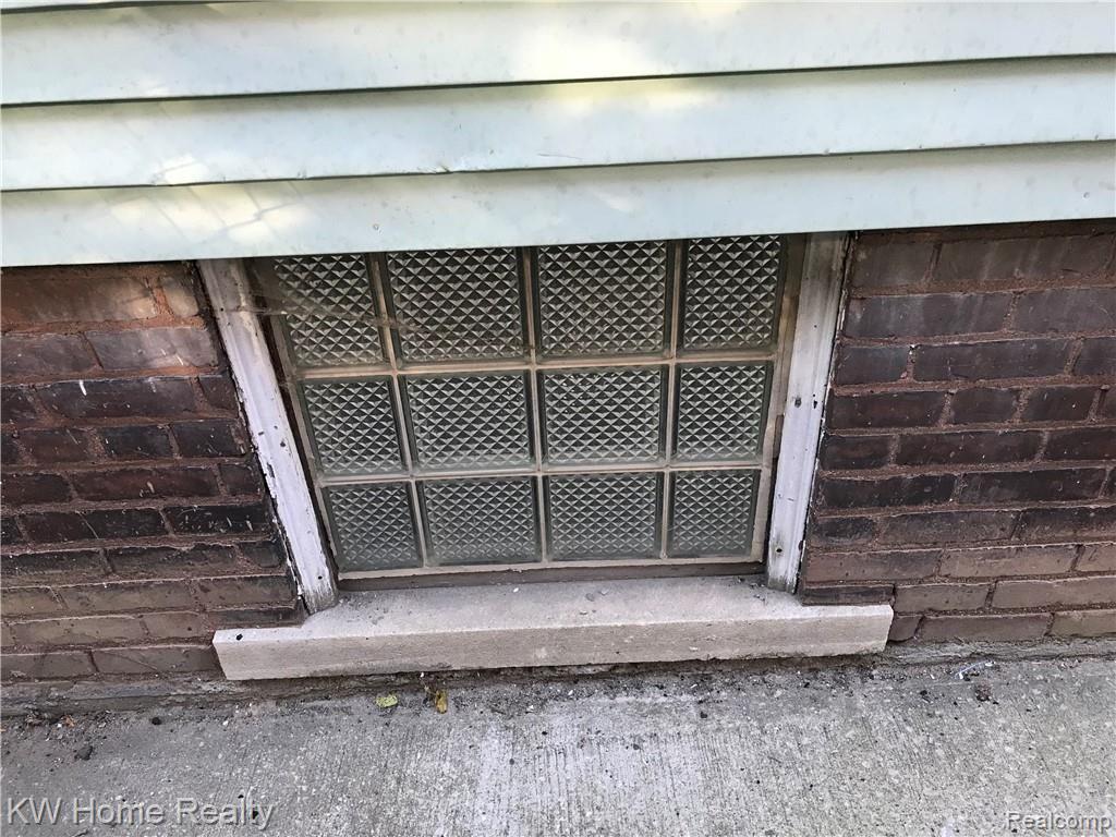 12135 Prairie Street Detroit, MI 48204 - Photo 9 of 45