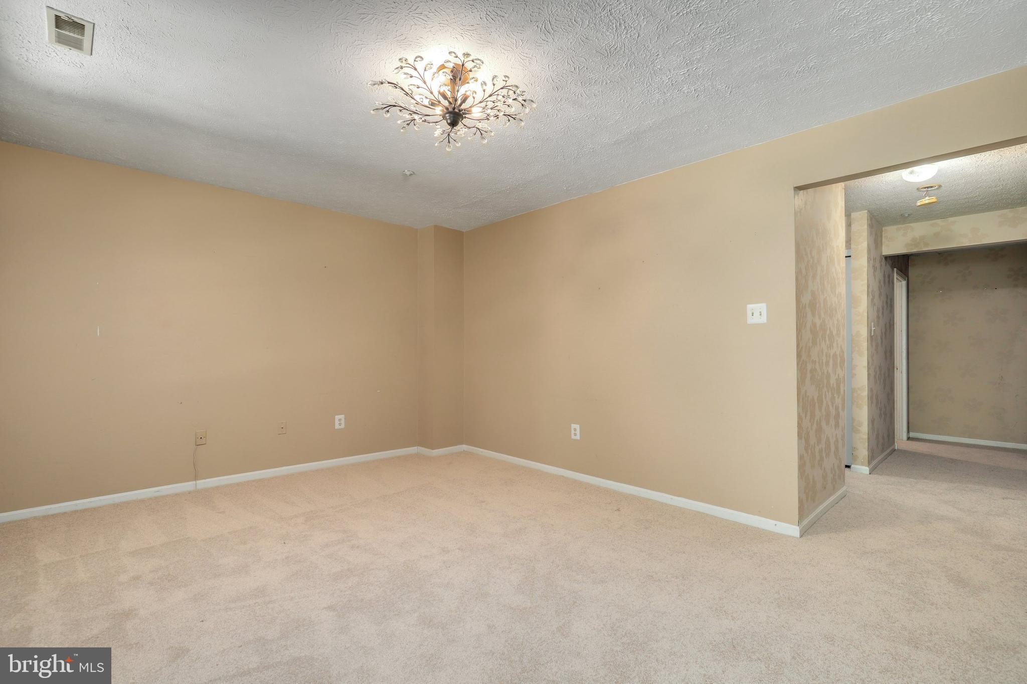 9331 Ridings Way Laurel, MD 20723 - Photo 30 of 41 Gallery Image 30