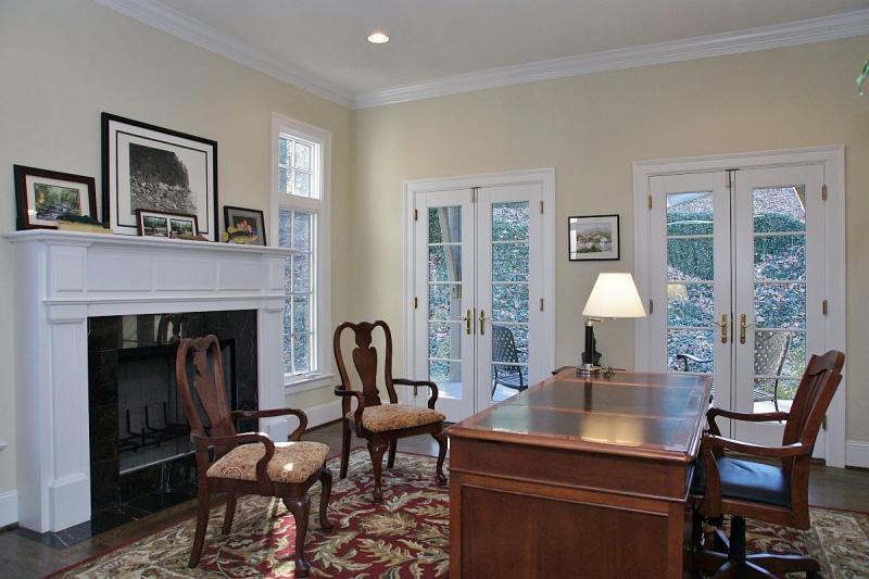 715 Wildwood Road Southwest Roanoke, VA 24014 - Photo 14 of 39 Office