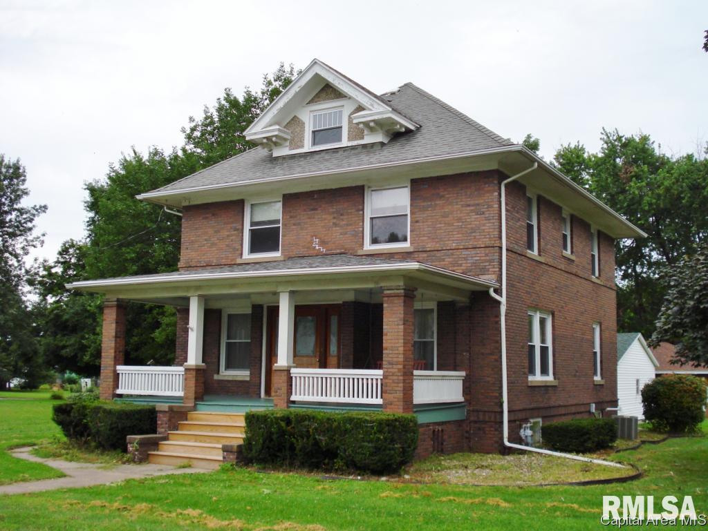 122 South Center Street Oneida, IL 61467 - Photo 3 of 36 Gallery Image 3