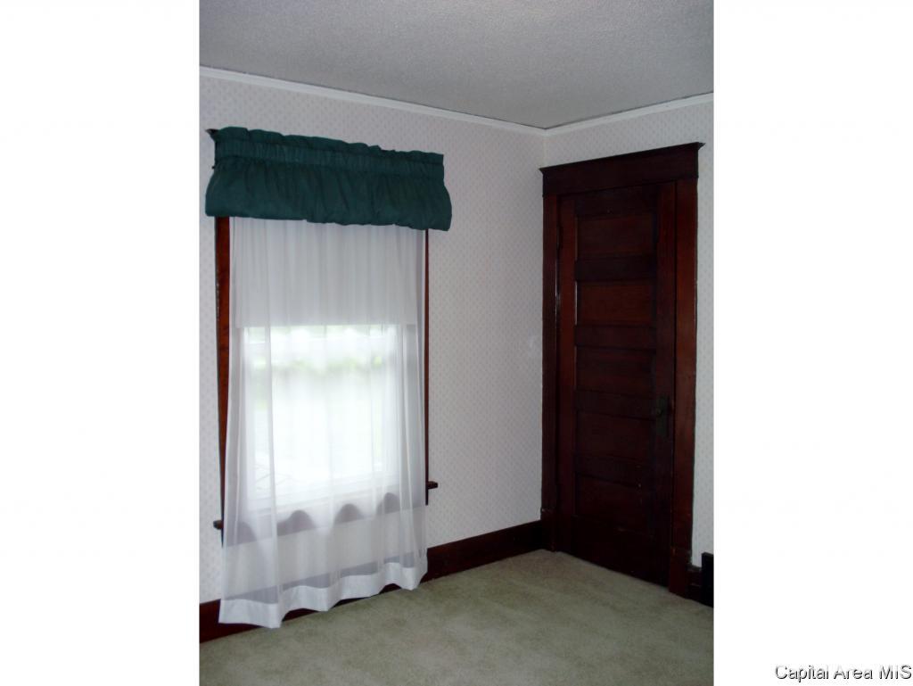 122 South Center Street Oneida, IL 61467 - Photo 31 of 36 Gallery Image 31
