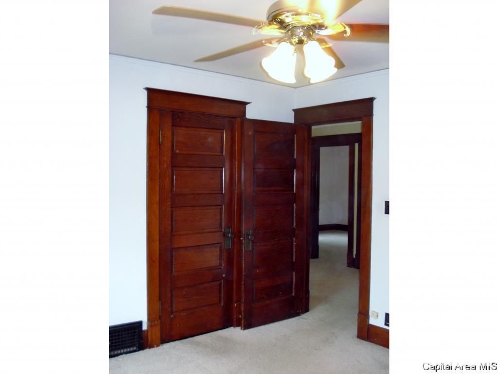 122 South Center Street Oneida, IL 61467 - Photo 34 of 36 Gallery Image 34