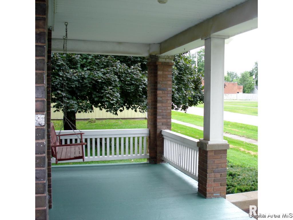 122 South Center Street Oneida, IL 61467 - Photo 6 of 36 Gallery Image 6