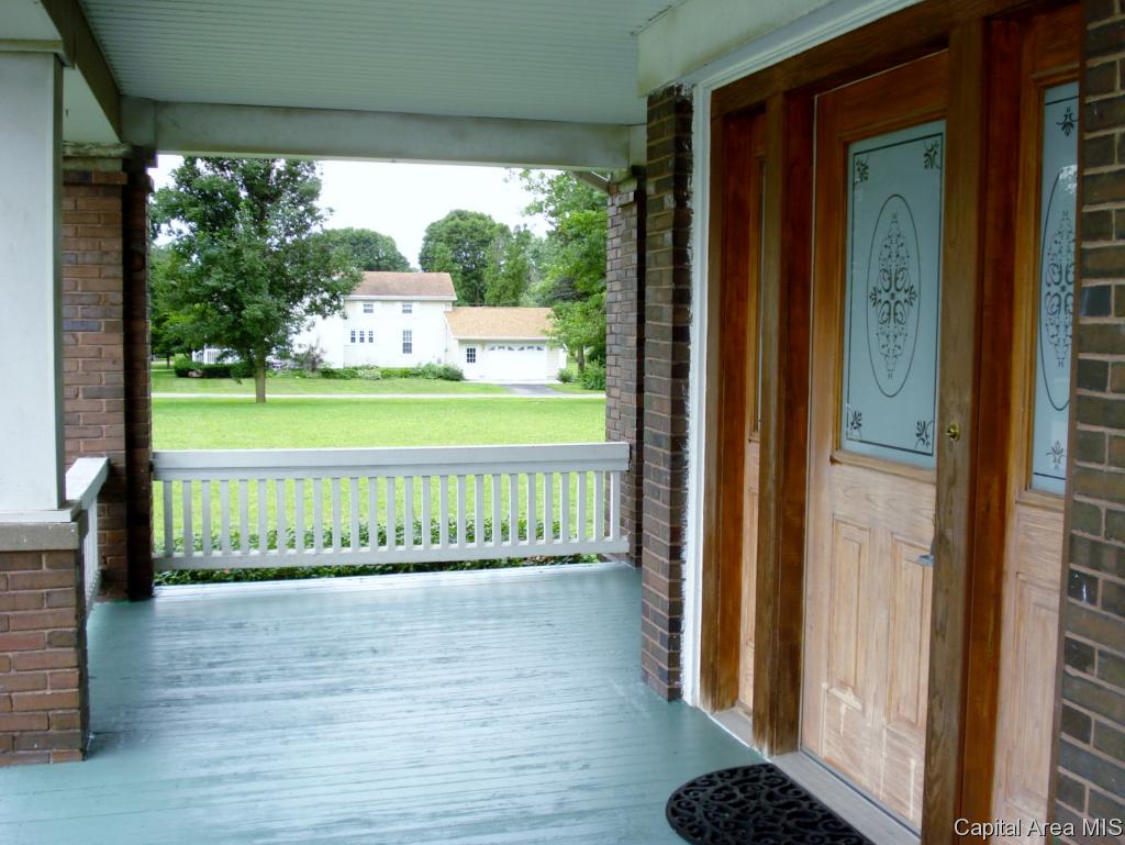 122 South Center Street Oneida, IL 61467 - Photo 7 of 36 Gallery Image 7