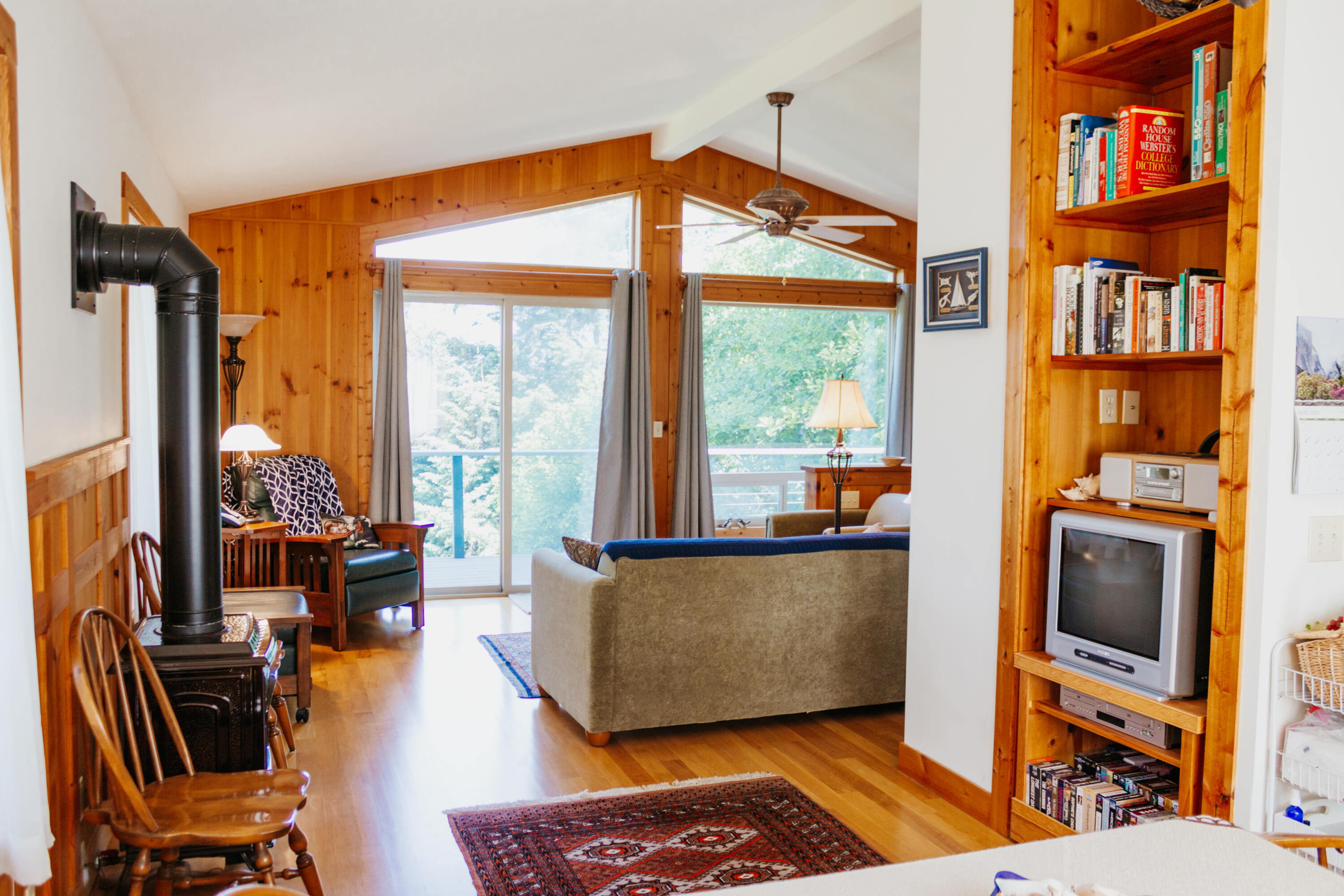 524 Spring Road Shelter Cove, CA 95589 - Photo 16 of 60 wideshots-extra-34