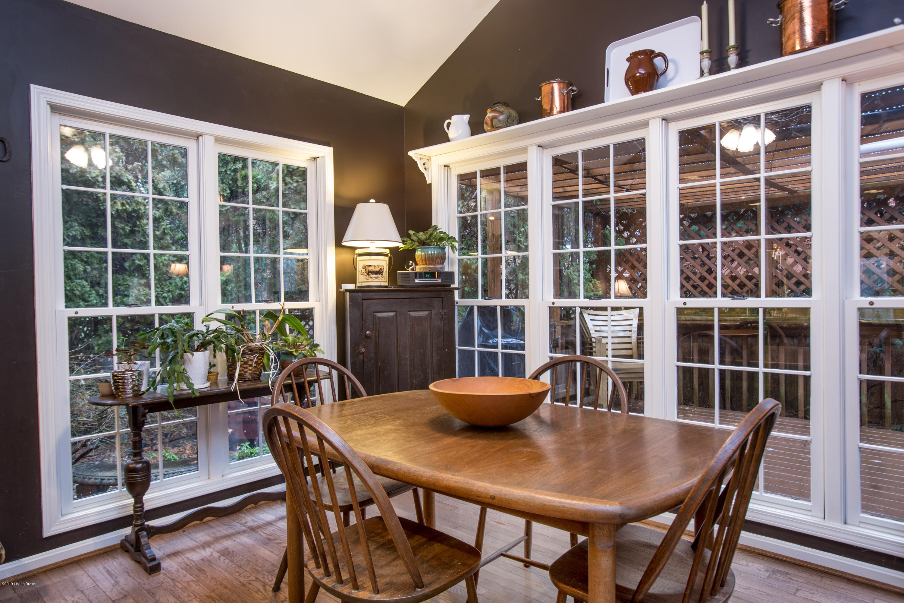 12515 Kirkham Road Louisville, KY 40299 - Photo 12 of 32 012